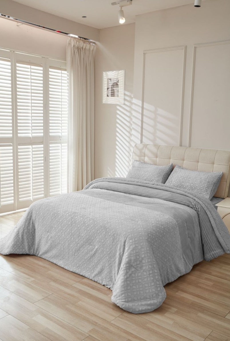 Piumino Tempio Sherpa con fodera in Sherpa | 750 g super morbido | Include federe | Disponibile in grigio, avorio, rosa, écru e beige | Varie misure di letto