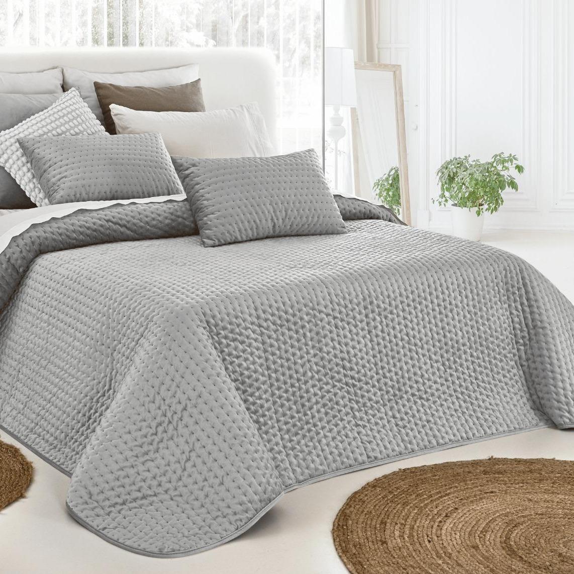 Trapunta Elise 150 cm - Set trapunta più 2 cuscini imbottiti