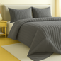 Edredón Sherpa Peluchón de Invierno Reversible con Pelo y Sedalina para Cama 150  Modelos Rayas o Bolas y Boreal  Incluye 2 Cojines 50x70 cm  Ultra Suave, 4 Colores: Beige, Gris Claro, Gris Oscuro, Rosa