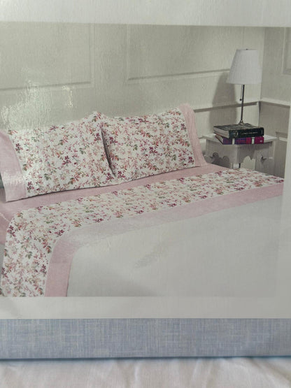 Juego de Sábanas Florales  Rosa / Azul / Gris  Lorena Hogar  De 90 a 150 cm