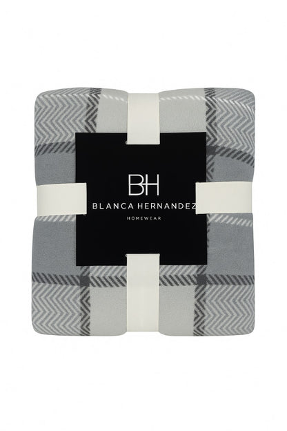 LIQUIDACIÓN Manta Plaid Suave Premium BIG SQUARE / NEW PYRAMID  130x160 y 240x220  Beige & Gris