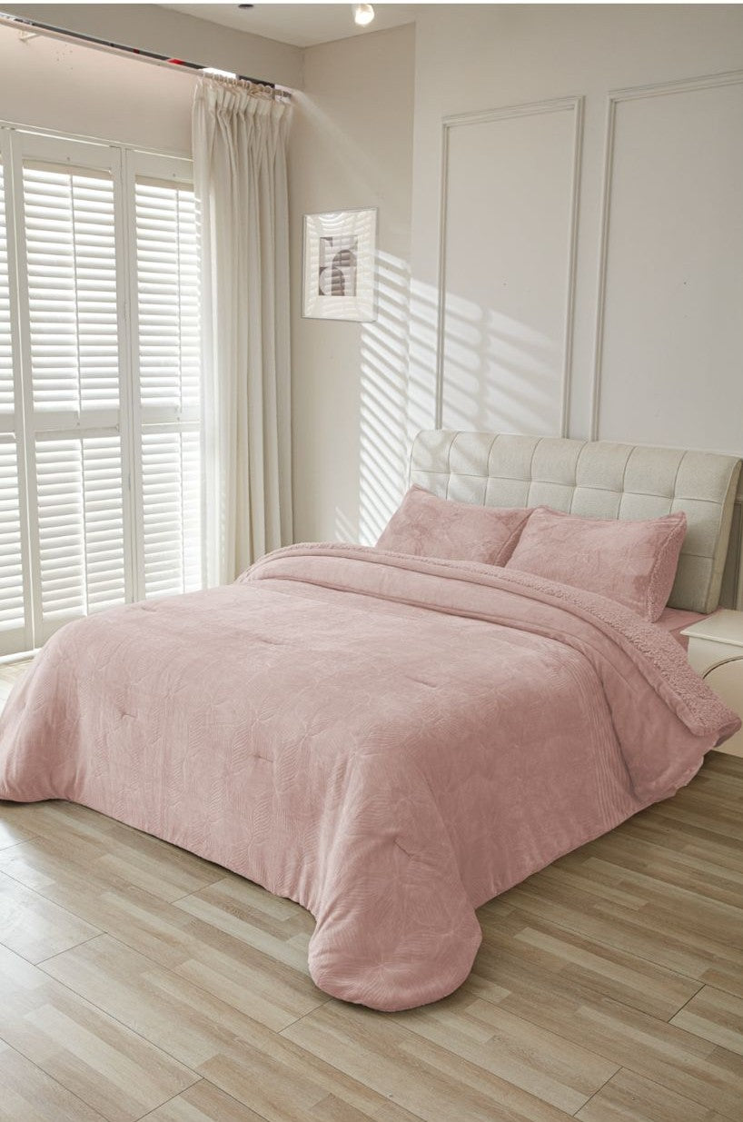 Edredón Sherpa MORE con Borreguito | 750g Súper Suave | Incluye Fundas de Cojín | Colores Beige, Gris, Rosa y Crudo | Varias Medidas de Cama