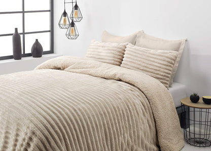 Edredón Sherpa Ultra Suave con 2 Fundas de Cojín - Modelos Rabbit y Macarena - Cálido y Acolchado Invierno (Camas 105/150/180)