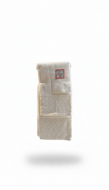 Juego de Toallas 3 Piezas – Algodón 100%