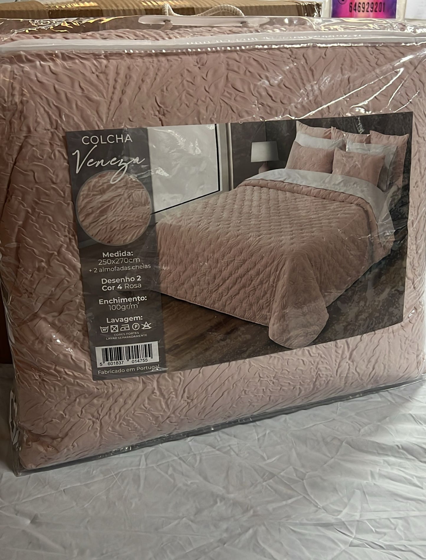 Colchas variadas precio BOMBA I LORENA HOHAR I 250x270 con dos cojines