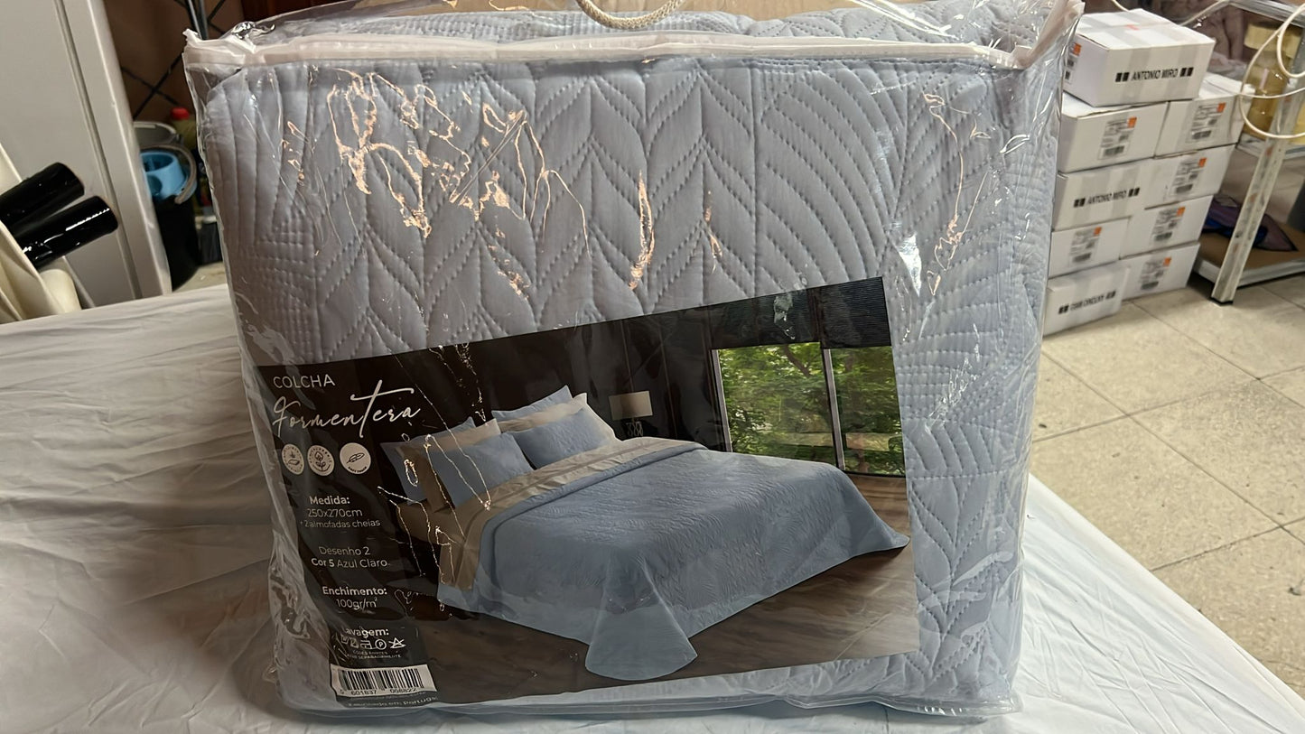 Colchas variadas precio BOMBA I LORENA HOHAR I 250x270 con dos cojines
