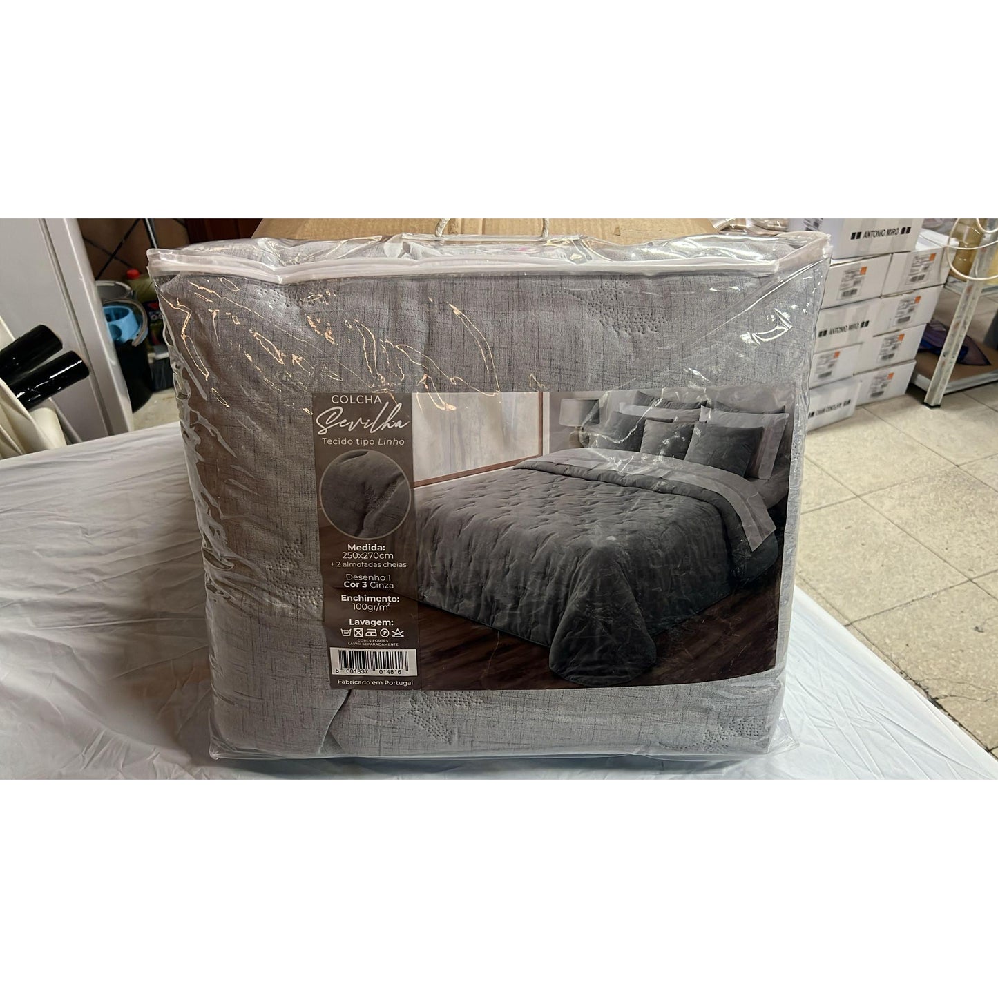 Colchas variadas precio BOMBA I LORENA HOHAR I 250x270 con dos cojines