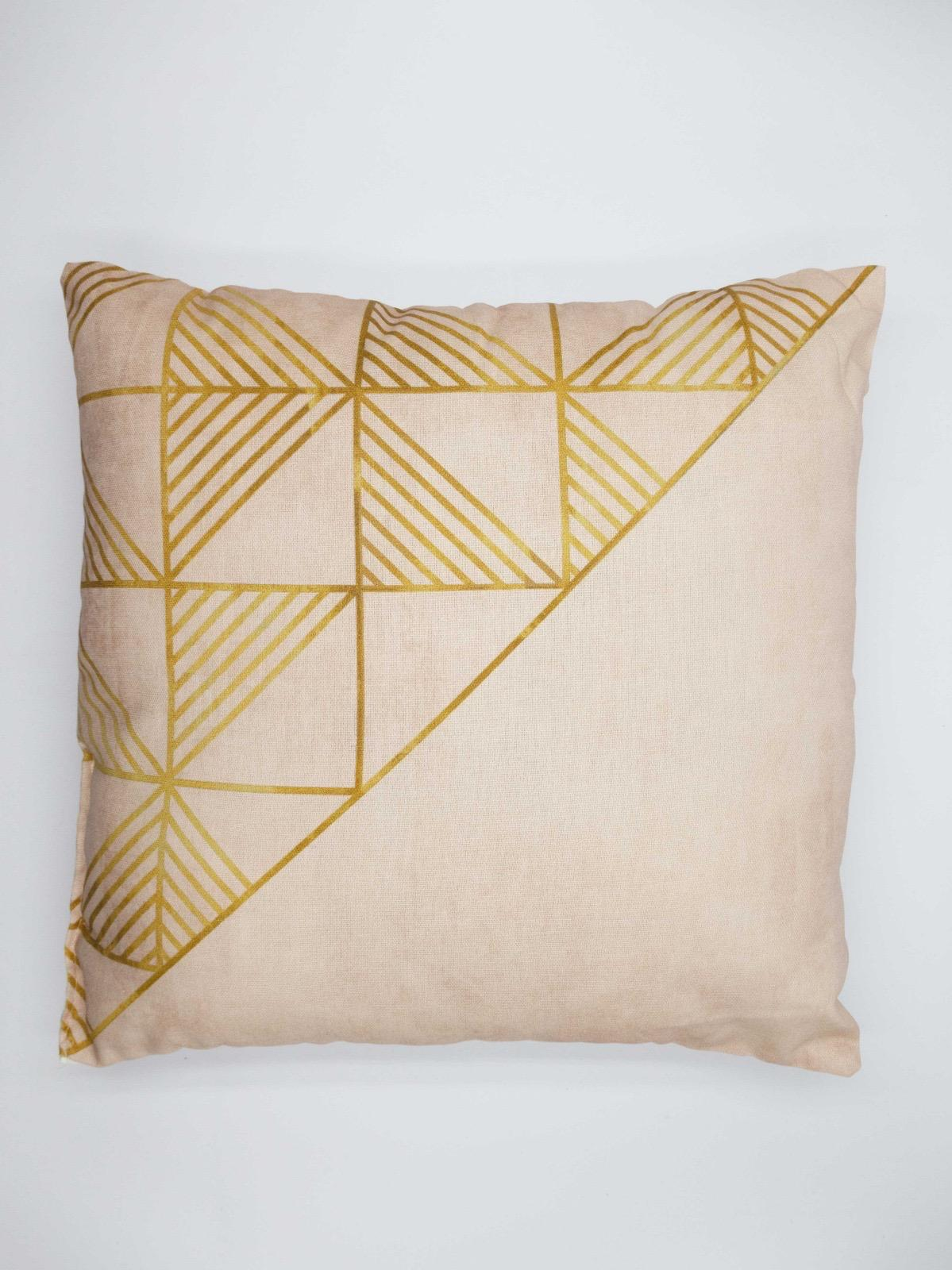 Cojín Decorativo para Cama o Sofá (Regalo por compra) - Modelo Aleatorio (Al Azar) - Tamaños 45x45 o 30x50