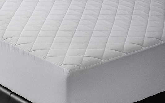 Protector de Colchón Acolchado Plastificado  Impermeable  Disponible en 90 a 200 cm